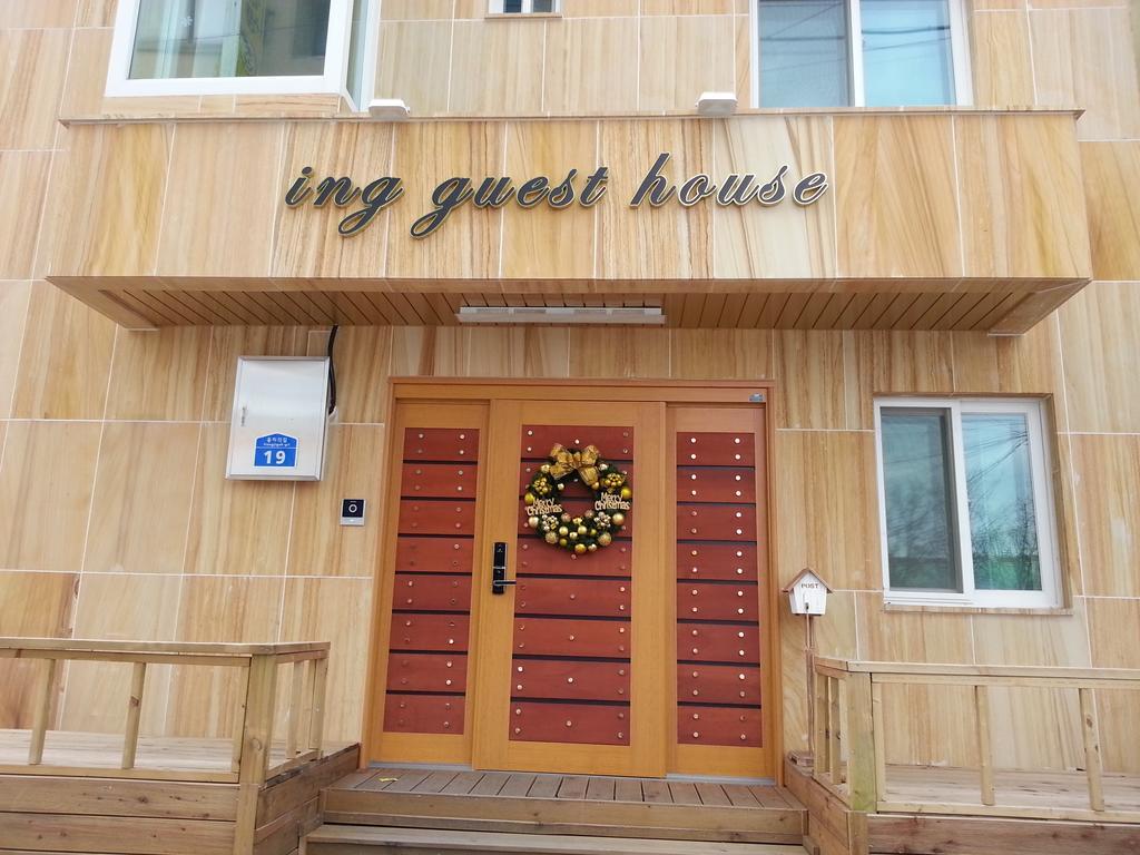 Gangneung Ing Guesthouse Buitenkant foto